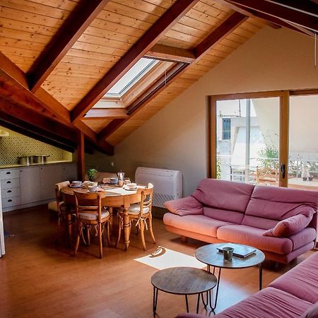 דירות Country Style Attic In The Heart Of פרבזה מראה חיצוני תמונה